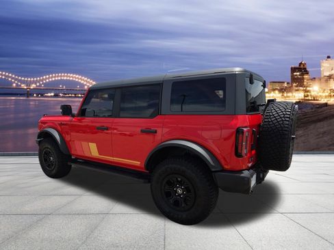 Used 2024 Ford Bronco Wildtrak AWD/4WD image 3