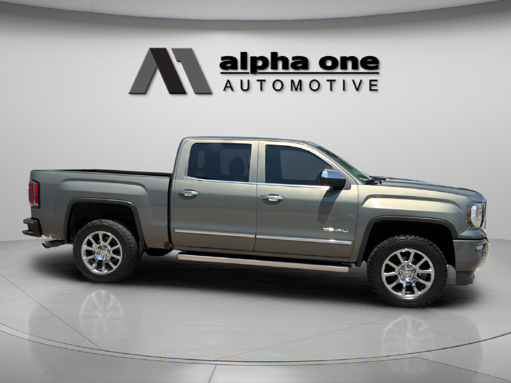 Used 2018 GMC Sierra 1500 Denali AWD/4WD image 4
