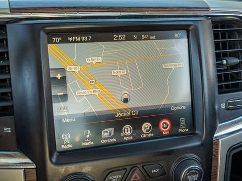 Used 2014 RAM 3500 Laramie image 28