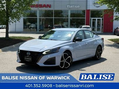 Used 2023 Nissan Altima 2.5 SR w/ SR Premium Package