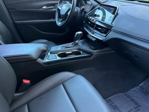 Used 2024 Cadillac CT4 Luxury RWD image 16