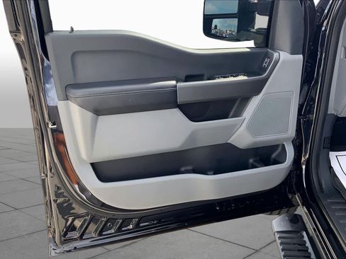 Used 2025 Ford F250 XLT w/ 360-Degree Camera Package AWD/4WD image 22