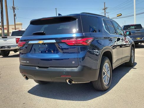 Used 2023 Chevrolet Traverse LT AWD/4WD image 12