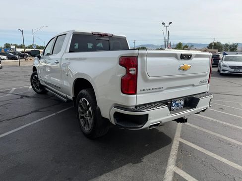 Used 2024 Chevrolet Silverado 1500 High Country w/ Technology Package AWD/4WD image 5