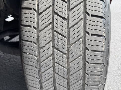 Used 2010 Ford Expedition XLT RWD image 11