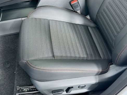 New 2026 Nissan Rogue SV image 26