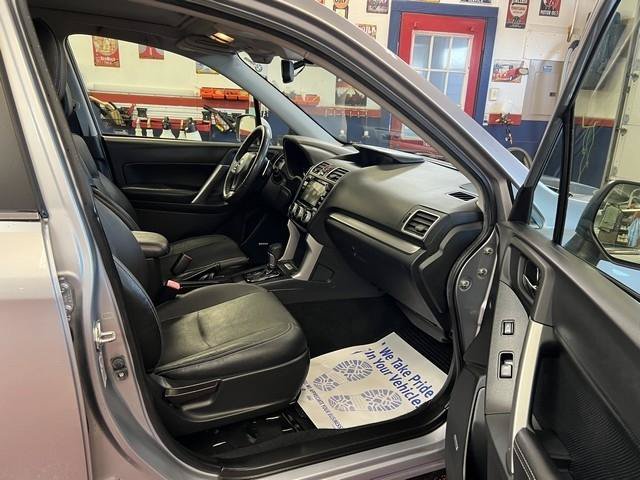 Used 2016 Subaru Forester 2.0XT Touring w/ Eyesight & Navigation System AWD/4WD image 10