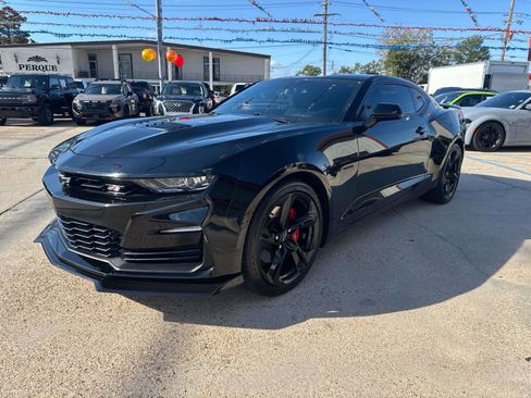 Used 2023 Chevrolet Camaro SS image 3