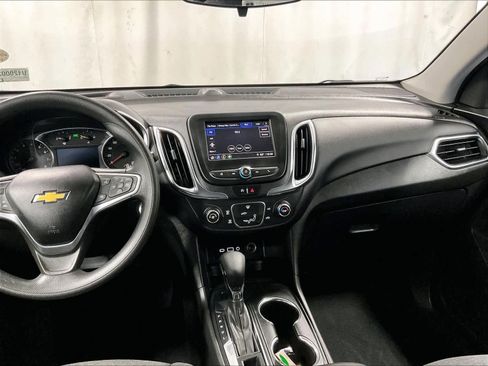 Used 2022 Chevrolet Equinox LT w/ LPO, Floor Liner Package image 18