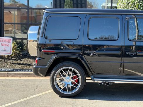 Used 2019 Mercedes-Benz G 63 AMG 4MATIC w/ Parking Package image 22