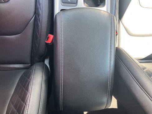 Used 2024 Ford Edge Titanium image 27