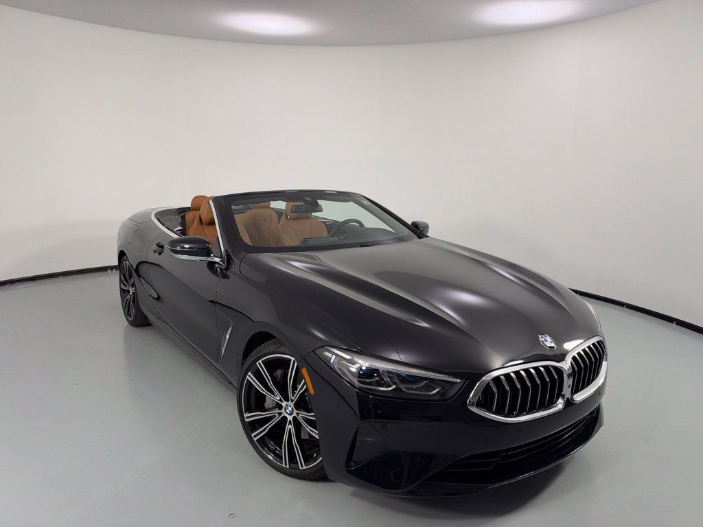 Used 2020 BMW 840i Convertible w/ Comfort Seating Package RWD image 2