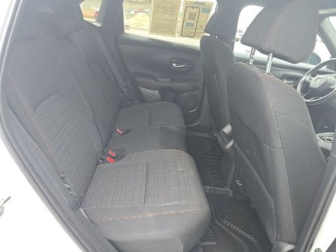 Certified 2025 Honda HR-V Sport image 26