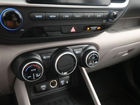 New 2026 Hyundai Venue SEL image 22