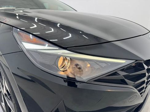 Used 2023 Hyundai Elantra SEL w/ Convenience Package image 32