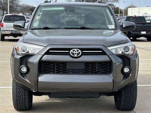 Used 2021 Toyota 4Runner SR5 image 8