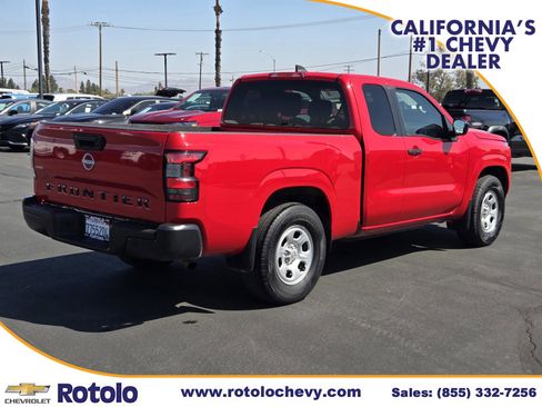 Used 2024 Nissan Frontier S RWD image 7