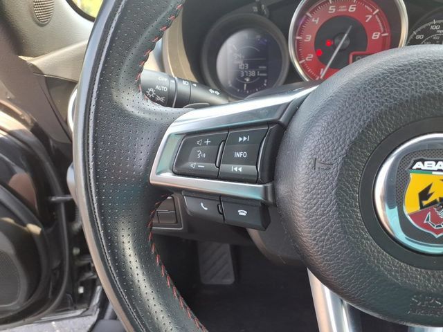 Used 2018 FIAT 124 Spider Abarth w/ Convenience Group RWD image 20