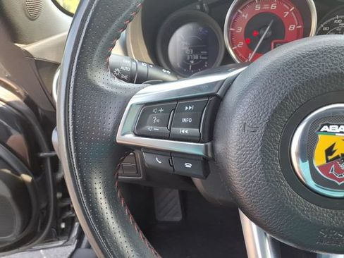 Used 2018 FIAT 124 Spider Abarth w/ Convenience Group RWD image 20