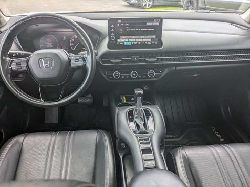 Used 2023 Honda HR-V EX-L image 17