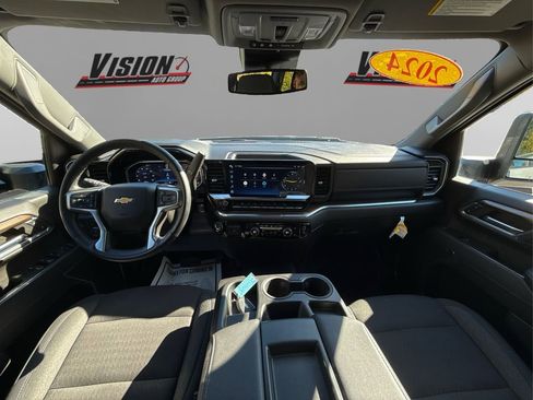 Used 2024 Chevrolet Silverado 2500 LT w/ All Star Edition image 28