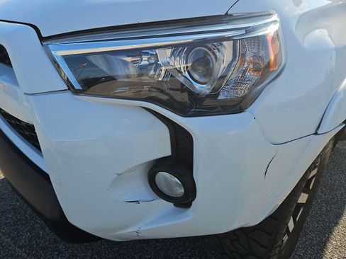 Used 2019 Toyota 4Runner TRD Off-Road image 11