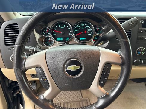 Used 2012 Chevrolet Silverado 3500 LT w/ Interior Plus Package image 8