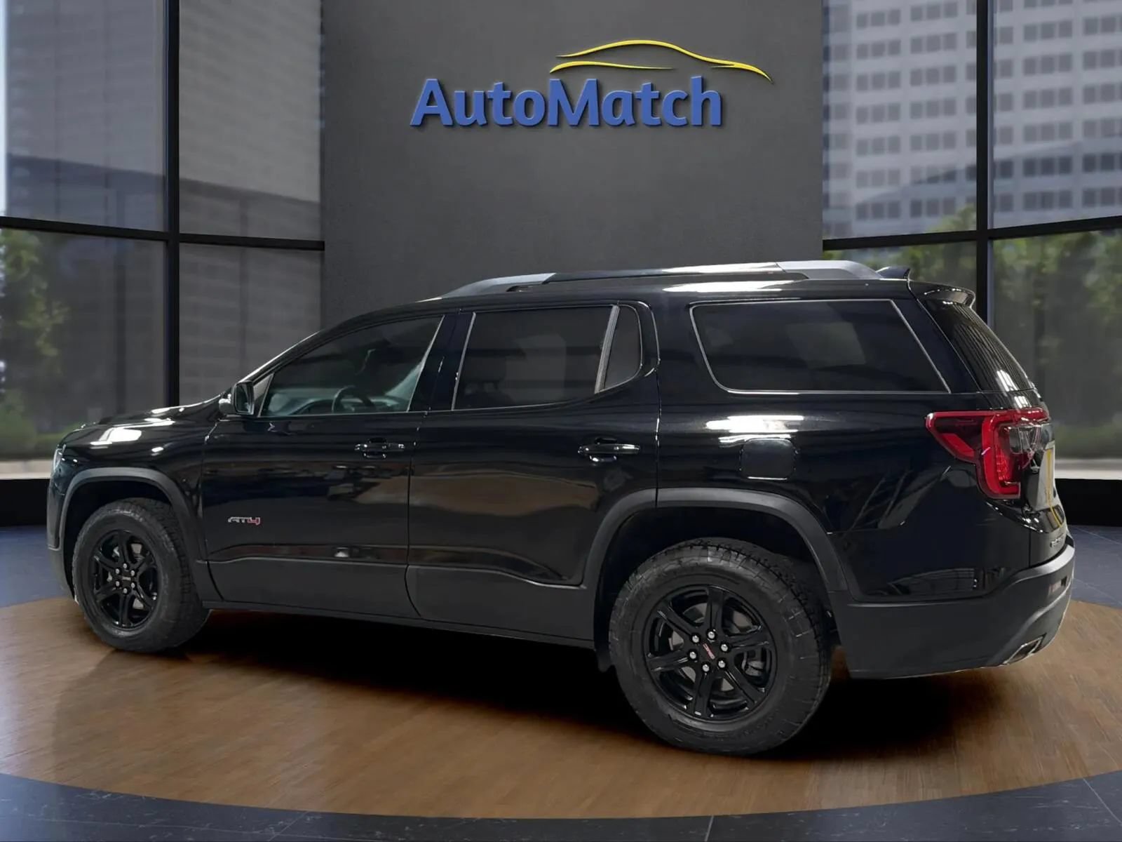 Used 2022 GMC Acadia AT4 w/ Technology Package AWD/4WD image 8