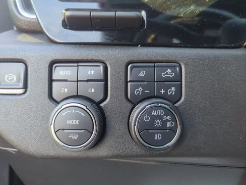 Certified 2025 Chevrolet Silverado 1500 High Country w/ High Country Premium Package image 30