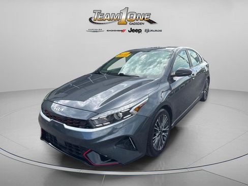 Used 2023 Kia Forte GT-Line w/ GT-Line Premium Package FWD image 4