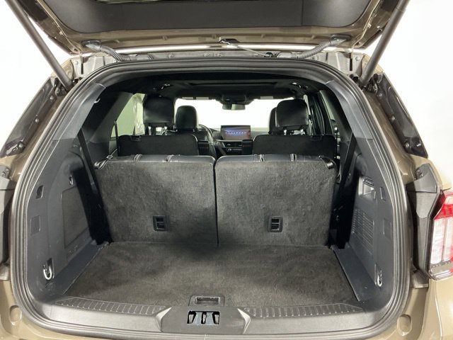 Used 2026 Ford Explorer ST w/ Sun And Sound Package AWD/4WD image 33