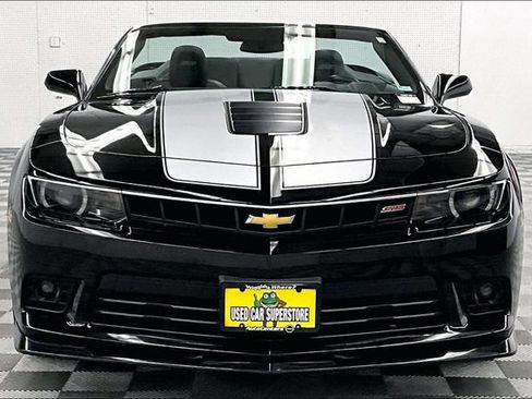 Used 2015 Chevrolet Camaro SS RWD image 4