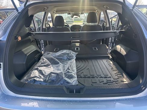 Certified 2025 Subaru Crosstrek 2.0i Premium image 17