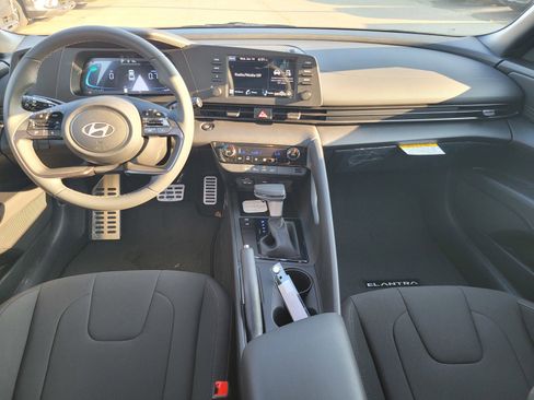 New 2026 Hyundai Elantra Sport image 15