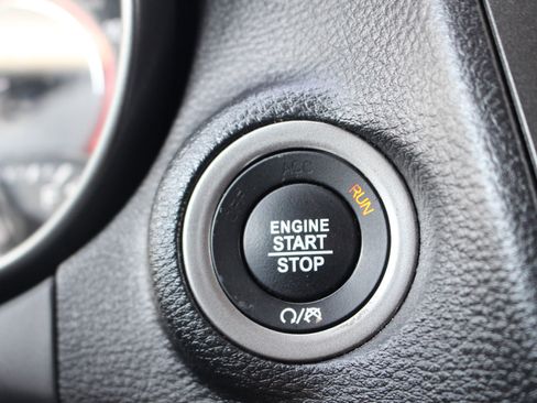 Used 2019 Dodge Journey Crossroad image 24