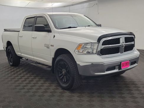 Used 2019 RAM 1500 Classic SLT image 7