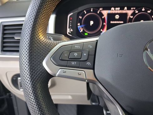 Used 2023 Volkswagen Atlas SEL Premium AWD/4WD image 20