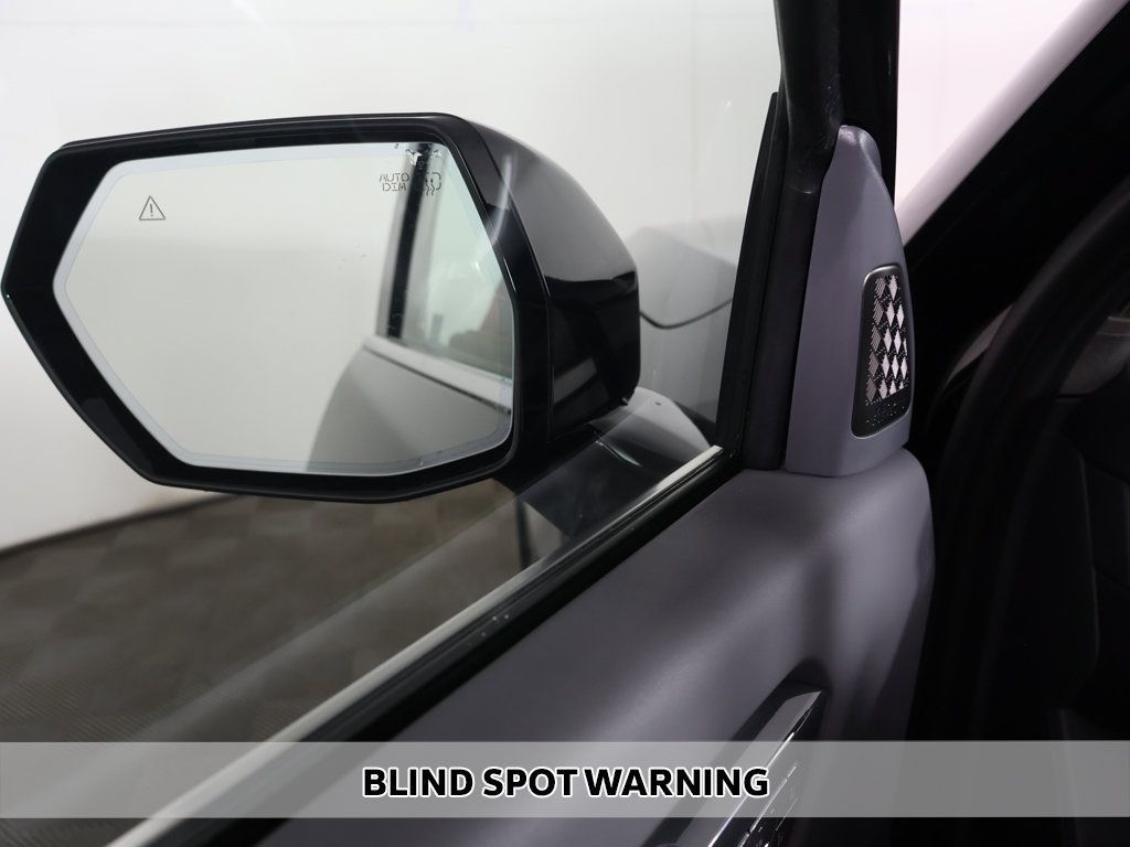 Used 2024 Kia EV9 Land AWD/4WD image 7