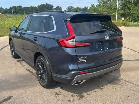 Used 2024 Honda CR-V Sport image 3