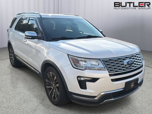 Used 2018 Ford Explorer Platinum AWD/4WD image 5