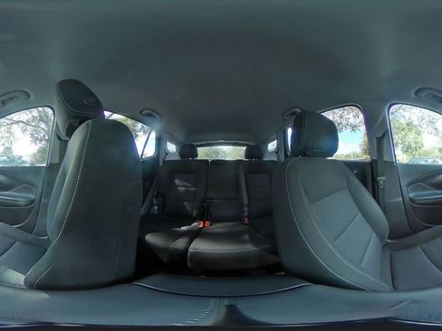 Used 2024 GMC Terrain SLE FWD image 41