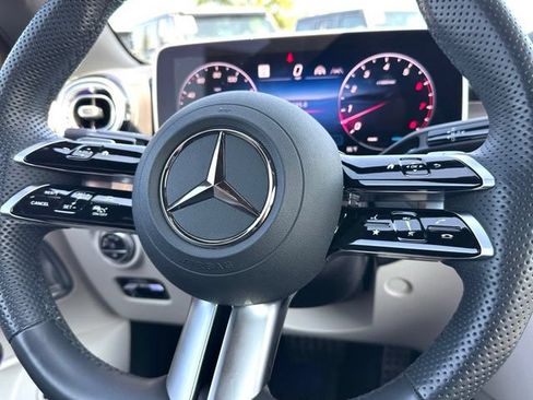 Used 2026 Mercedes-Benz CLE 450 4MATIC Cabriolet image 25