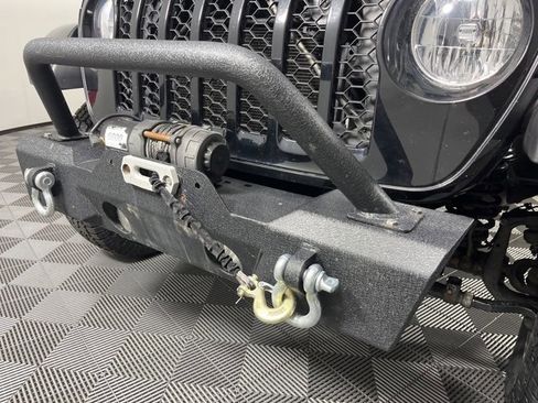 Used 2021 Jeep Gladiator Sport image 22