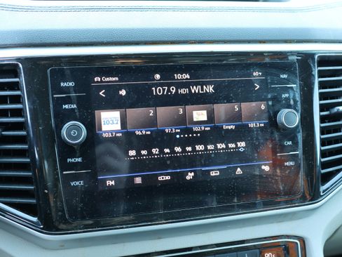 Used 2021 Volkswagen Atlas SEL Premium image 22