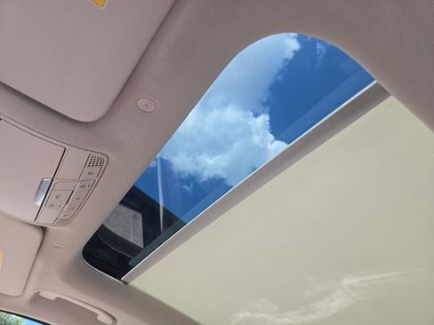 Certified 2021 Mercedes-Benz GLC 300 image 14
