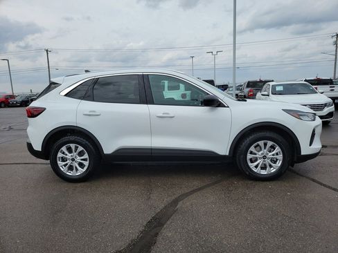 Certified 2023 Ford Escape Active w/ Tech Pack #1 image 3