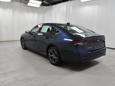 Used 2023 Honda Accord EX-L image 7