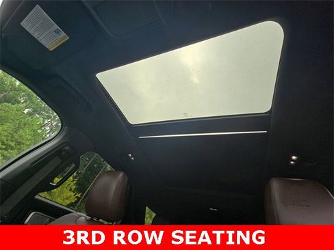 Used 2021 Ford Explorer Platinum w/ Equipment Group 601A image 34