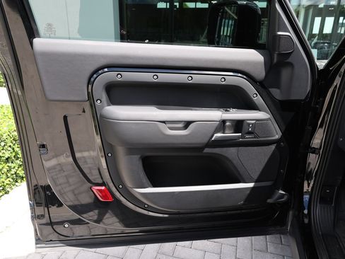 Used 2025 Land Rover Defender 90 S AWD/4WD image 11
