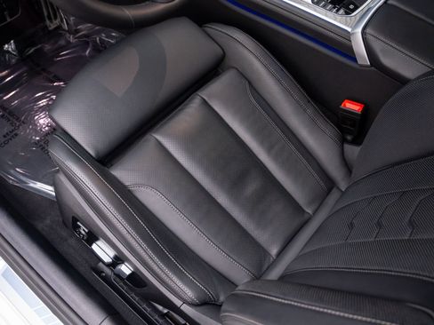 Used 2025 BMW 840i xDrive AWD/4WD image 15